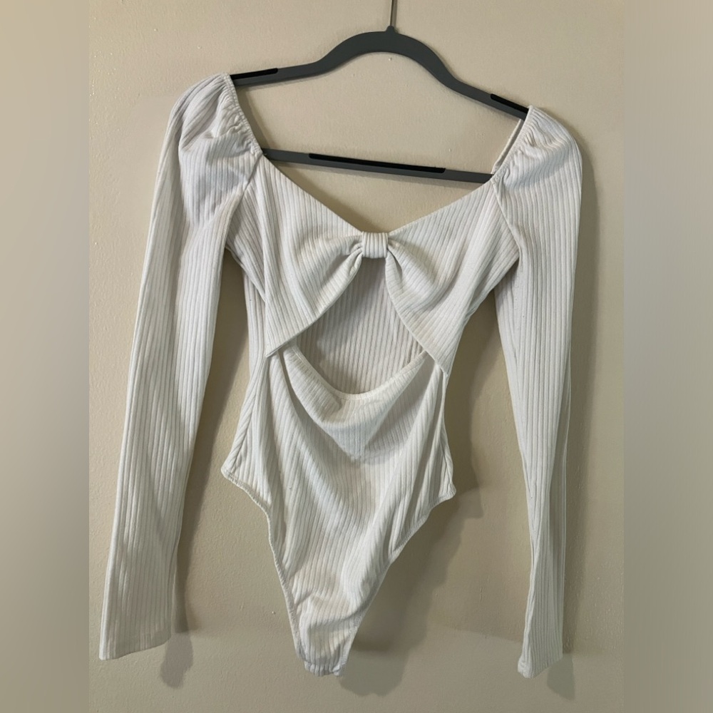 Superdown White Ribbed Bow Bodysuit